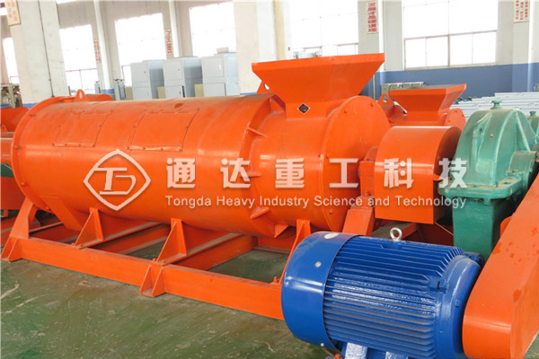 攪齒造粒機(jī)