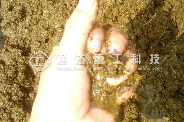 中藥藥渣怎么發(fā)酵有機肥料?中藥藥渣有機肥生產線多少錢一套?