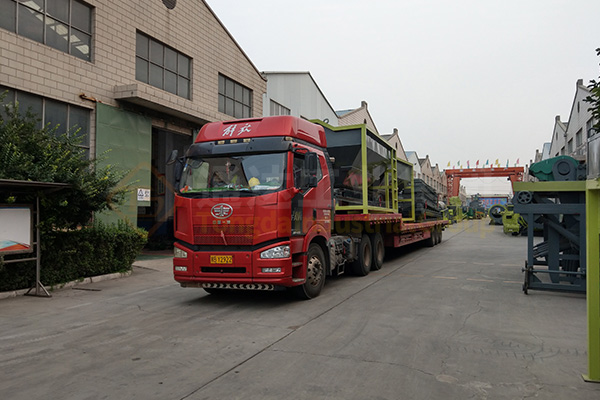 雞糞制肥機(jī)械設(shè)備廠(chǎng)